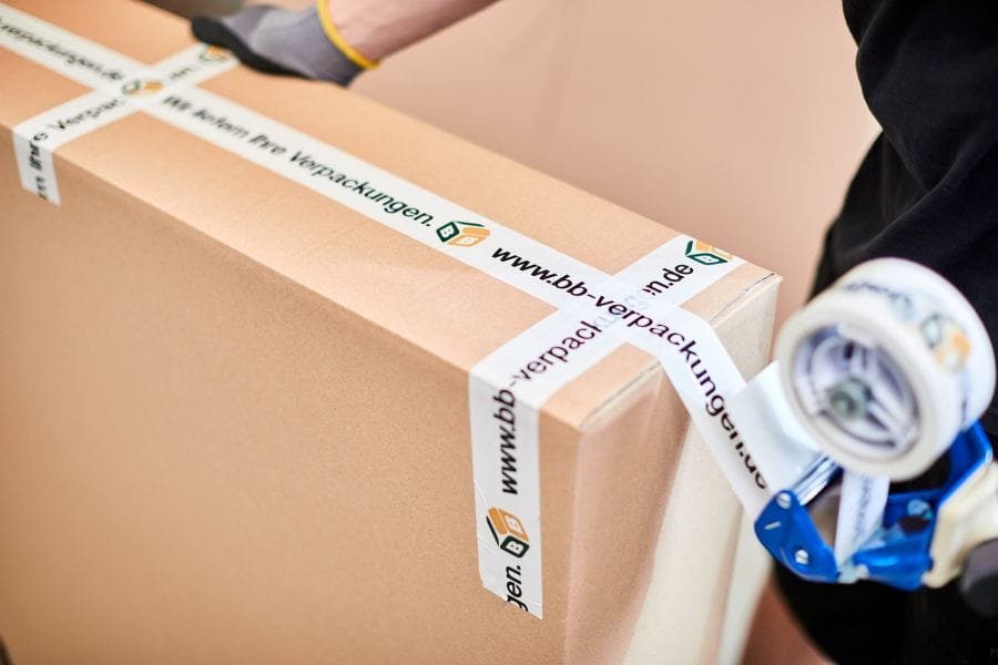 e_commerce_mag's tweet image. #Klebeband ist nicht gleich Klebeband. Ist der passende #Karton und das richtige #Füllmaterial gefunden, braucht es noch das richtige #Verschlussmaterial. Häufig stellt sich die Frage, welche Klebeband sich am besten für den #Versand der Ware eignet.

e-commerce-magazin.de/klebeband-wie-…