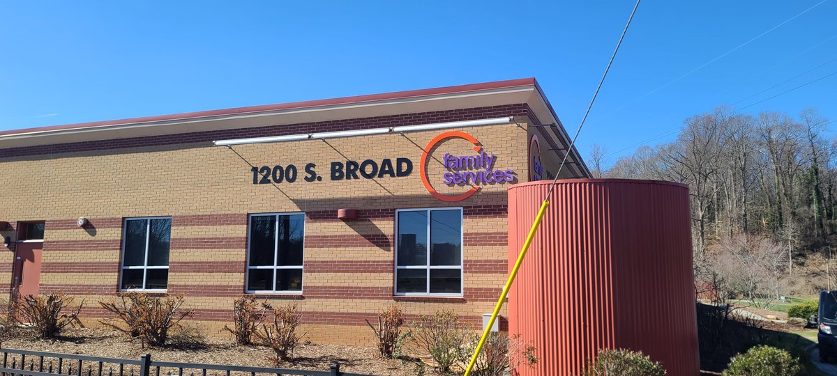 JKSincorporated's tweet photo. Here’s a look at a signage job we recently completed for our friends at Family Services of Forsyth County, NC. Our team produced and installed two new logos for their building in Winston-Salem. 

#JKSIncorporated | #SignageSolutions | #WinstonSalem | #WSNC https://t.co/9Ckdr9Bu4w