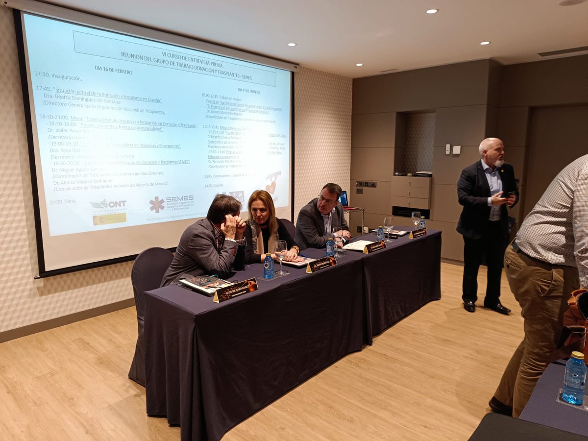 SEMES_'s tweet photo. Estamos en Logroño!!
👏
En el VI Curso de Entrevista Previa y Reunión del GdT Donación y Trasplantes #SEMES
🫁
En la mesa: #EspecialidadMUE y formación en donación y trasplantes 

Y con la @ONT_esp

¡Gracias por la acogida! https://t.co/SN48PZUsRL