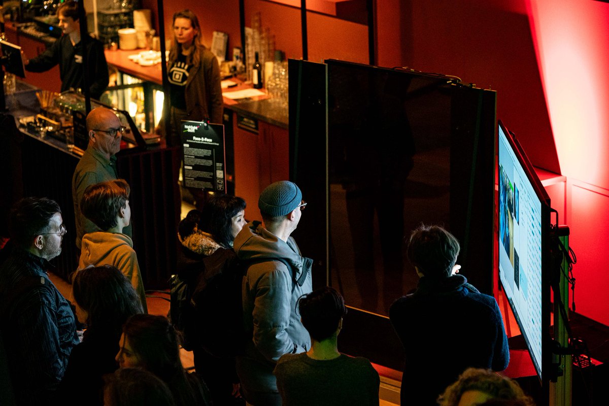 There's so much to experience at the lobby of Theater de Veste. Did you already check out all the AI prototypes? #HighlightDelft2024