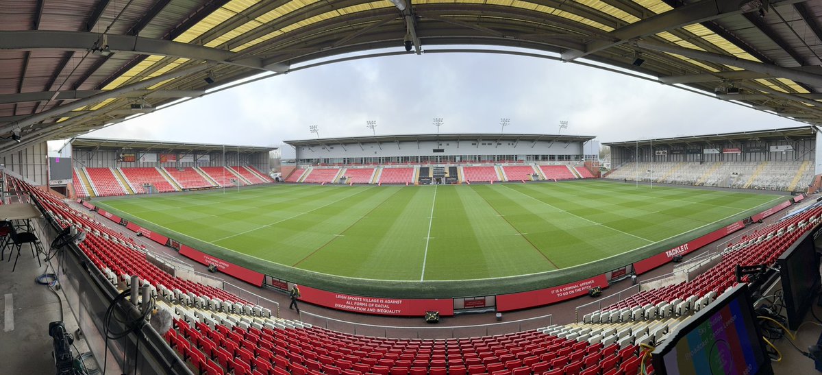 adamjacko15's tweet image. All set for the return of super league 🏉@LeighLeopardsRL vs @Giantsrl 

@lsvstadium @consolidateTurf @Aitkens_turf @DennisMowers @ben_kay8 @GrassNipper @KeithPorter1964 @lewisboardman9 @derek_beaumont