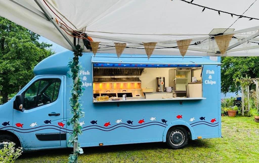 The Fish Shack tweet media