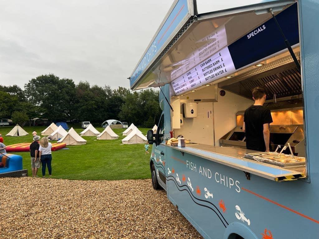 The Fish Shack tweet media