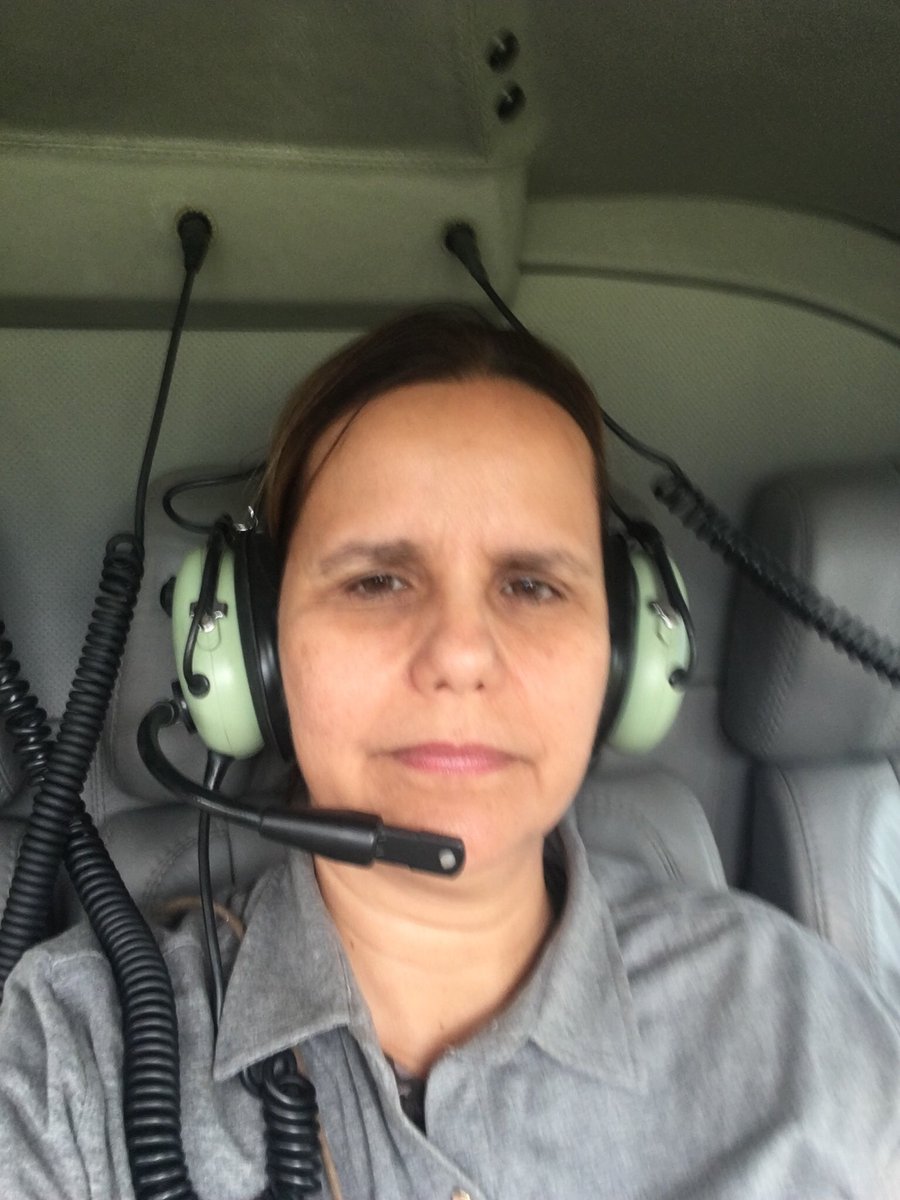 pluraleemsite's tweet photo. Li que hj é #diadoreporter . Acho que nasci repórter … e lá se vão quase 40 anos entrevistando, apurando,  confirmando dados, escrevendo e editando! Alguns registros desta profissão que sempre me emociona! Parabéns aos coleguinhas// @bella_araripe @BreakPointBR @vicentenunes https://t.co/Dm80gtdaOO