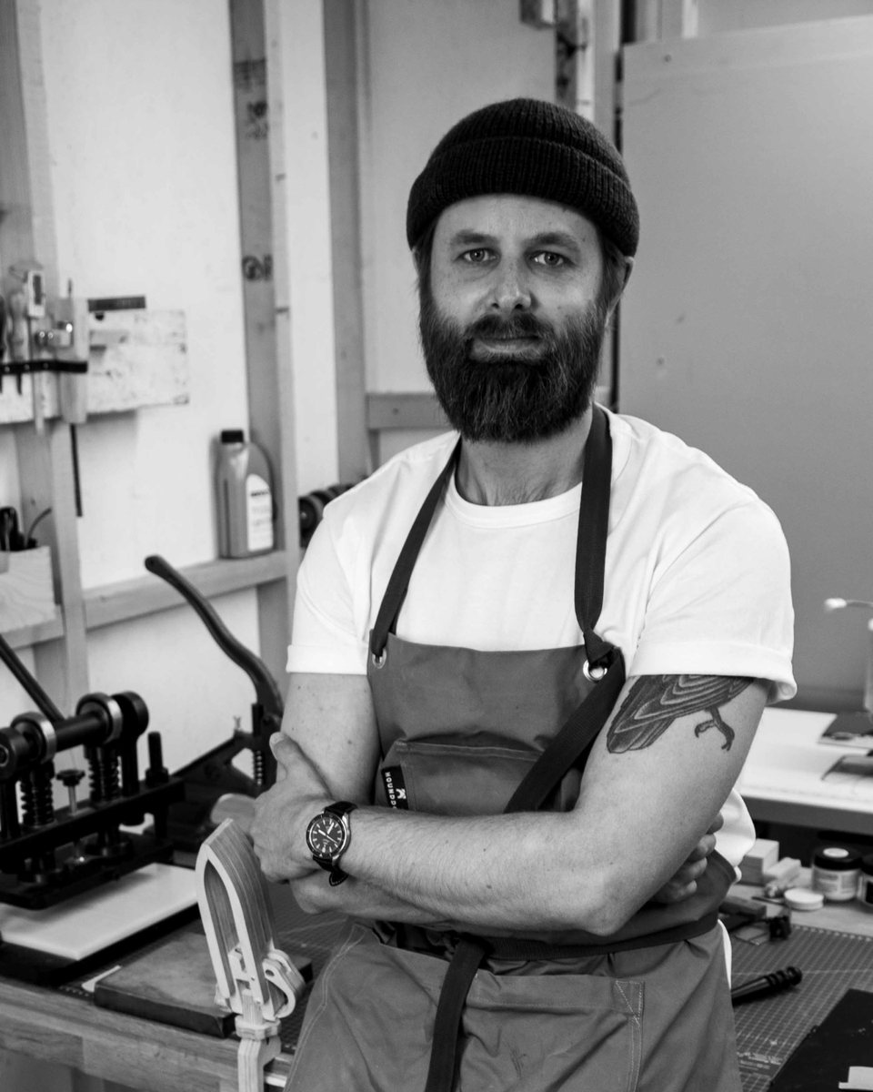 margatemercury's tweet image. Based in Margate, Slowhand is a leather brand rooted in a nostalgia, and a desire to own fewer, better things!

Slowhand will be taking up residence at @we_sell_by_the_sea on Whitstable High Street on 22nd Feb!

Visit the Slowhand website 👉 slowhandsupply.co.uk

#AD #SLOWHAND