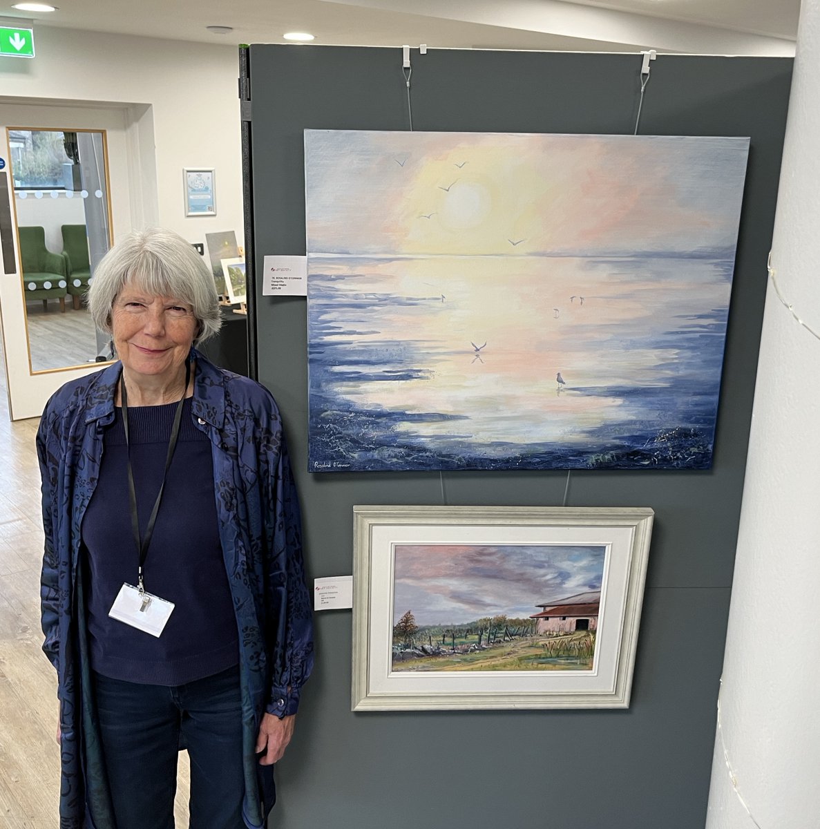 Rosolind O'Connor @ Cricket Pavilion in Guildford
#GASWW2024 #artworld #FridayMotivation  #handcrafted #artwalk #artlovers #artoftwitter #modernartist #arts #artworkoftheday #GASPav2024 #artoftheday #contemporaryart #interiordecor #picture #artlovers #artforsale #FridayVibes