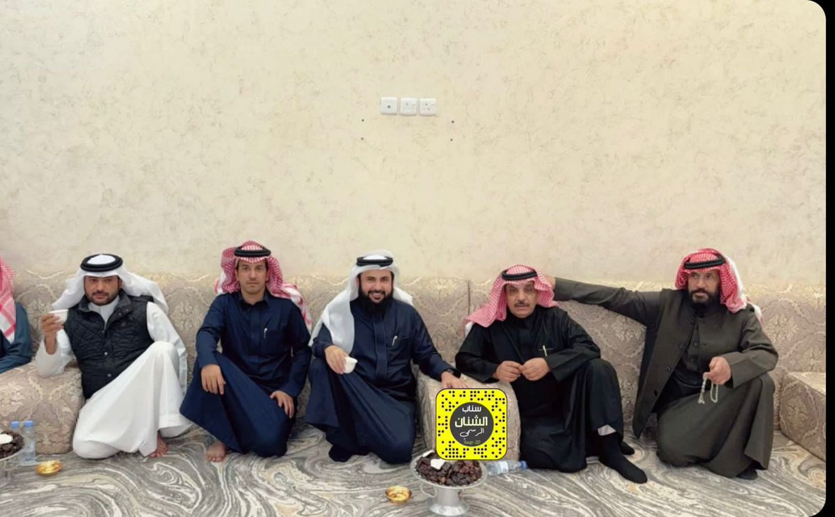 TURKIALSHAMMR11's tweet photo. شرفنا اخي وصديقي الشيخ خالد ببن جدعان اللغيصم بمنزل والدي زبن بن حمود الغريري 

@KAllagisem 
@benjadaanayed 
@kka080 

#باشات_شمر #خالد_اللغيصم https://t.co/PKrNgQtsK7