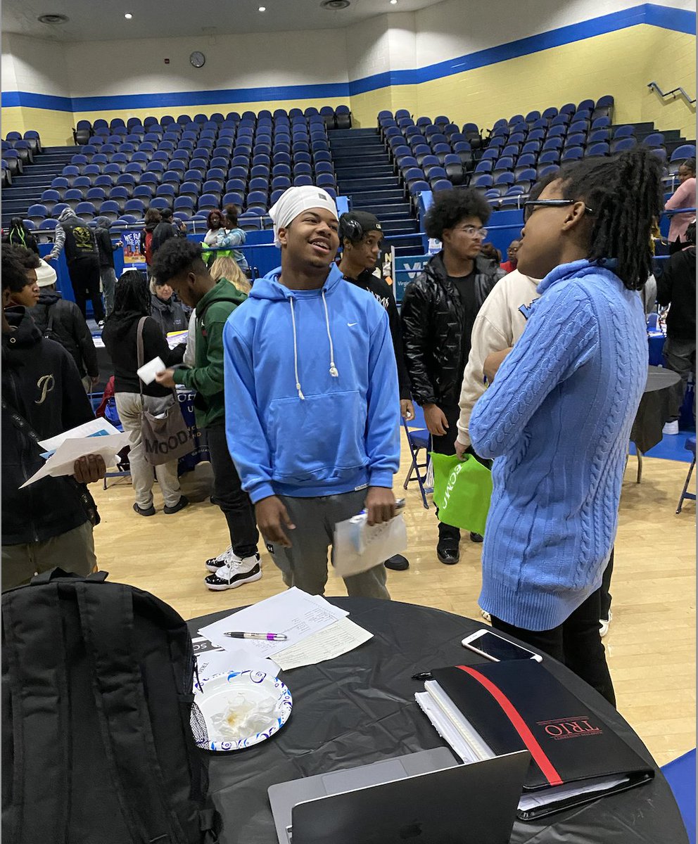 PhoebusHS1's tweet photo. Last week, students participated in the Career &amp; Technical Education Month Fair. Thank you to our School Counseling Department, Teachers, and Community Partners for making this event possible. @david_coccoli @vibrown68 @VAeducatorLBI @Brownlie18 https://t.co/kmvSgtGq09