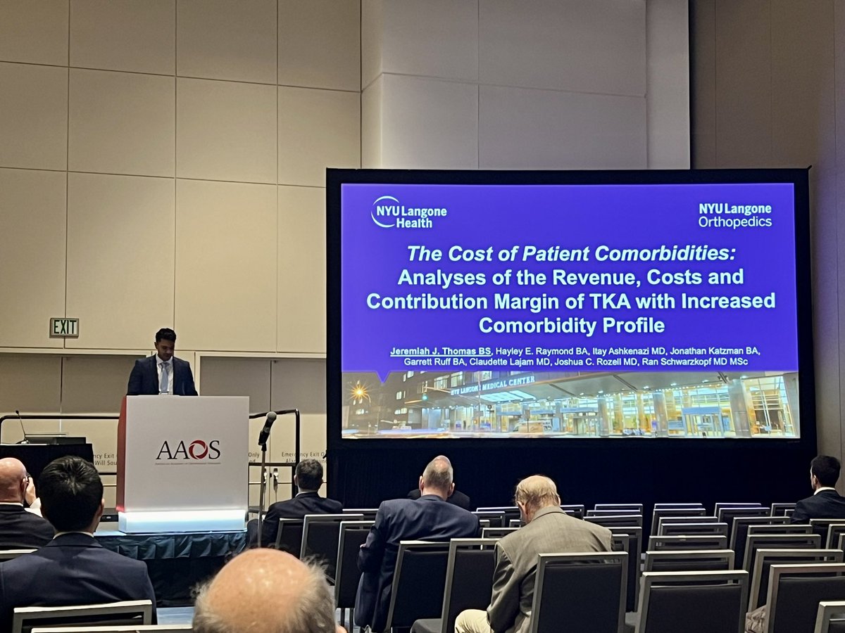 JThomasMed's tweet photo. Thankful to have the opportunity to present my research #AAOS2024 @AAOS1. Biggest thanks to @NYUARResearch @nyulangoneortho who provided the infrastructure for us to be able to conduct these studies. https://t.co/6NnVPw8KIo