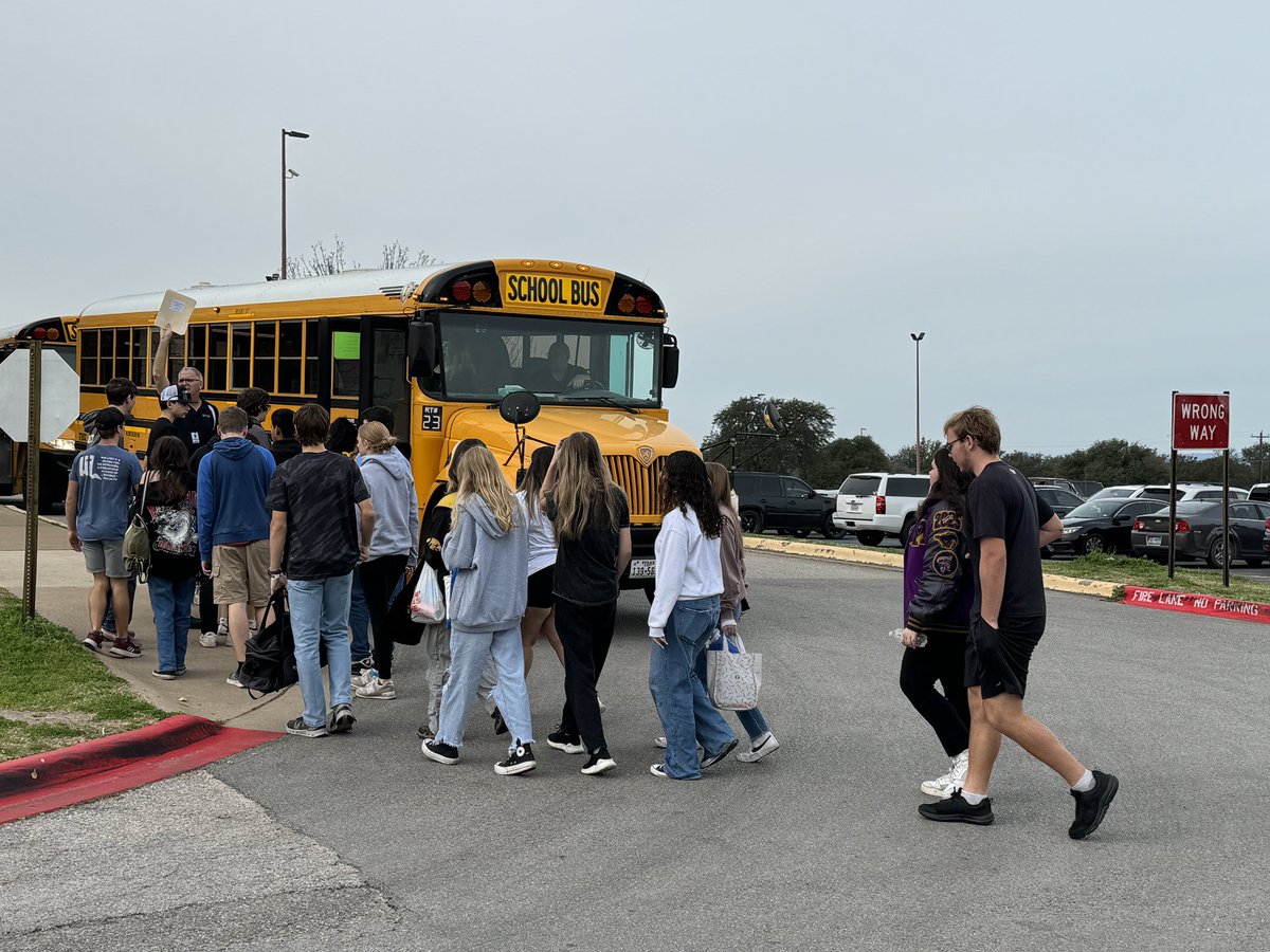 Today is the Rick Edwards Day of Service! Marble Falls ISD will be out all over the district completing service projects for our community.