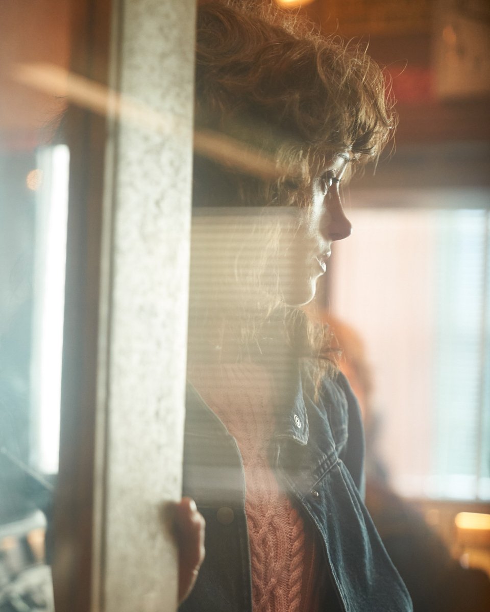 stranger things tweet media