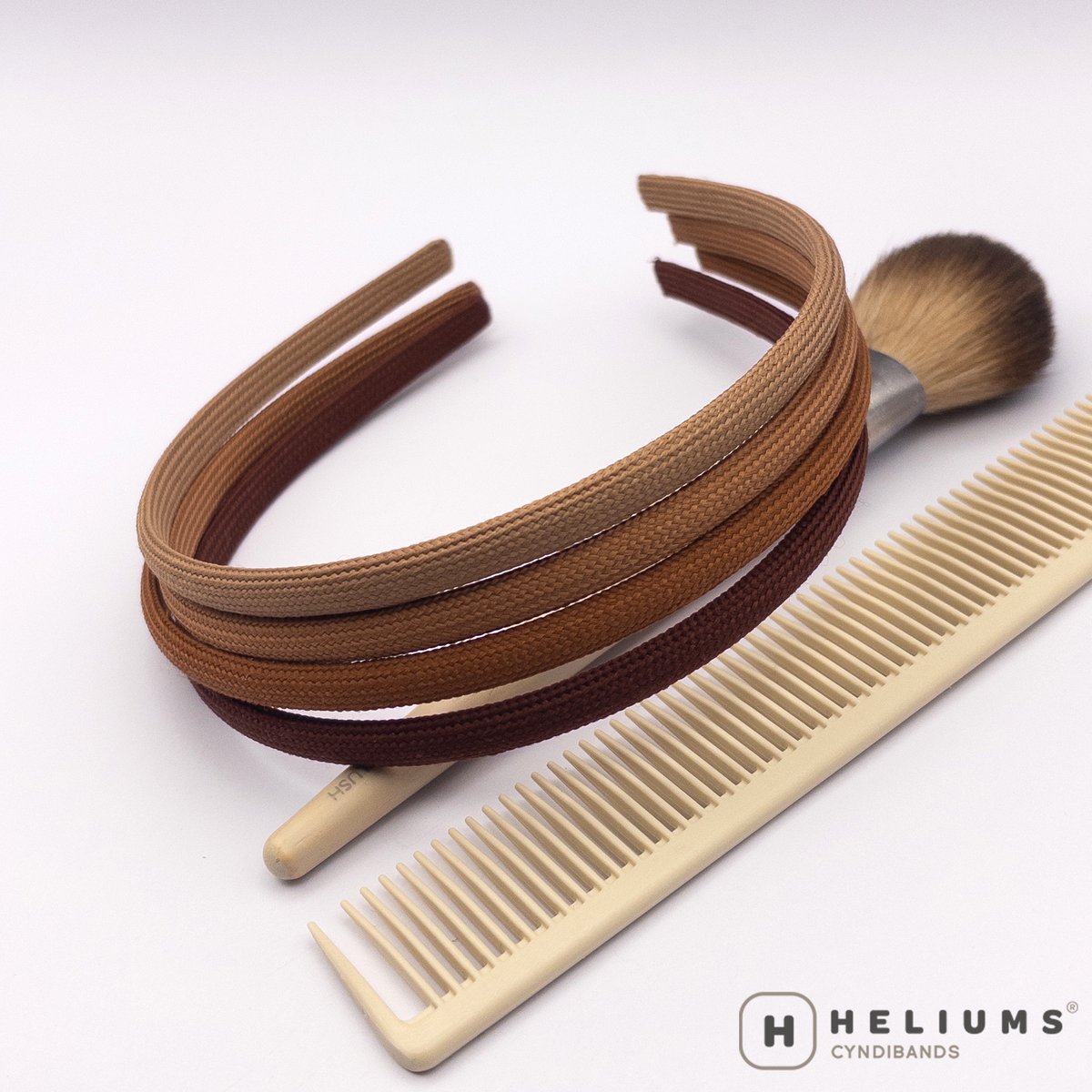Introducing  our new Heliums Thin Headbands. Simple and stylish 8mm headbands in our  signature neutral shades for Gray, Blonde, and Red hair.

heliums.com/products/heliu…