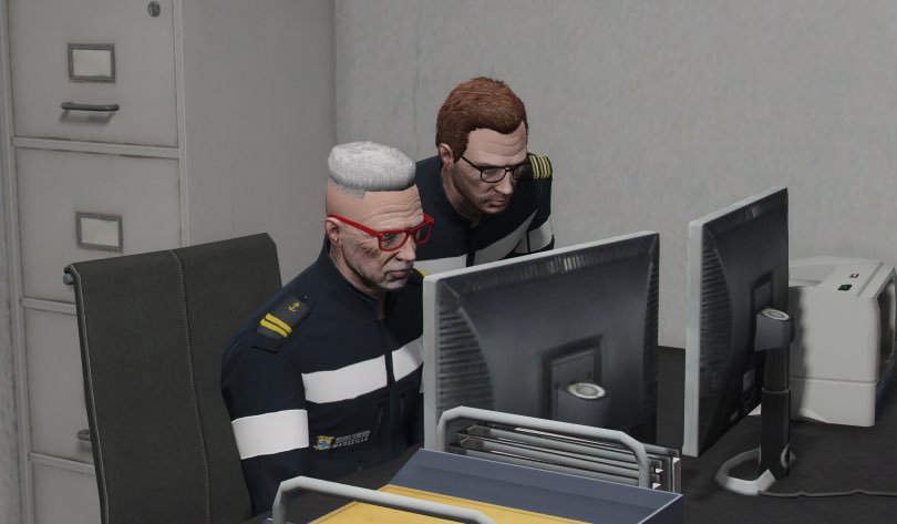 [#administratif]

Et oui, en plus des interventions, nos pompiers des Studios DCPJ rédigent des comptes rendus et réalisent d’autres tâches administratives. 📚 

#StudiosDCPJ #Simulation