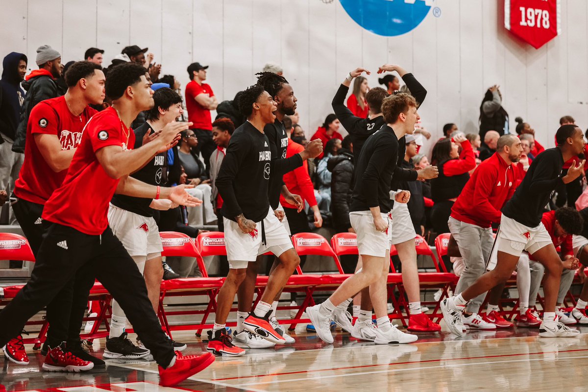 msuredhawks's tweet photo. ‼️ TOMORROW ‼️
Men’s Basketball hosts Kean in the @NJACSports Quarterfinals! The first 50 students with ID will get free admission.
Let’s make the atmosphere special 🔥 https://t.co/aD6wzG4bNV