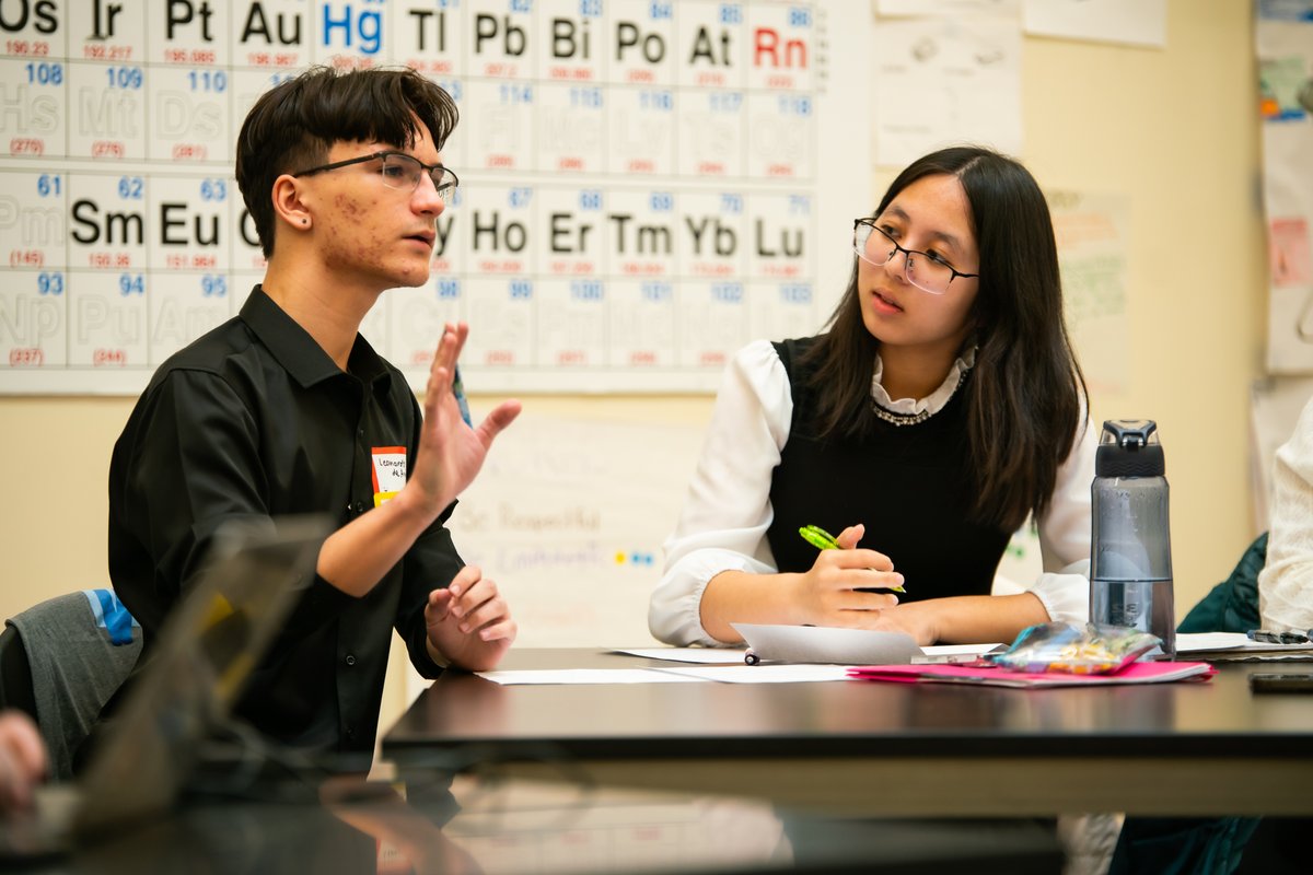 We teamed up with the Silicon Valley Urban Debate League @svudl to host student debates on a range of tech topics. connectsafely.org/svudl_debate/