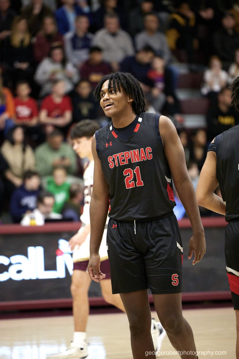 George_Robert_'s tweet photo. https://t.co/VyQVtcFV14

Jordan Gabriel #21 🏀 Stepinac 🆚 Iona Prep https://t.co/Rh7E4rbbyo