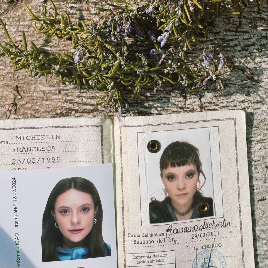 francescacheeks's tweet photo. Ten years (+1) challenge 😂 #TenYearsChallenge https://t.co/6uP34LghDB