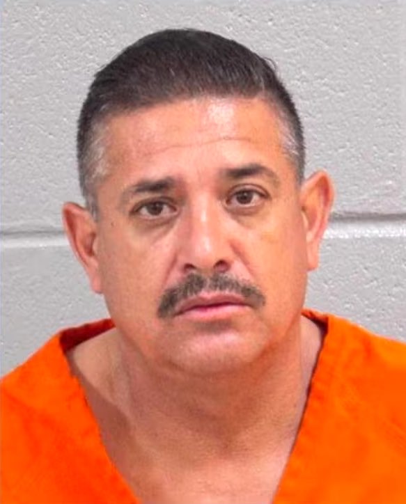 This is 10-year-old Alex Wise, Jr.

He was k*lled in a hit-and-run while walking home from school by Rogelio Ortiz, a Mexican national who’s in our country illegally. 

Ortiz was previously deported 5 times.

Biden’s open borders are k*lling Americans and terrorizing our cities.