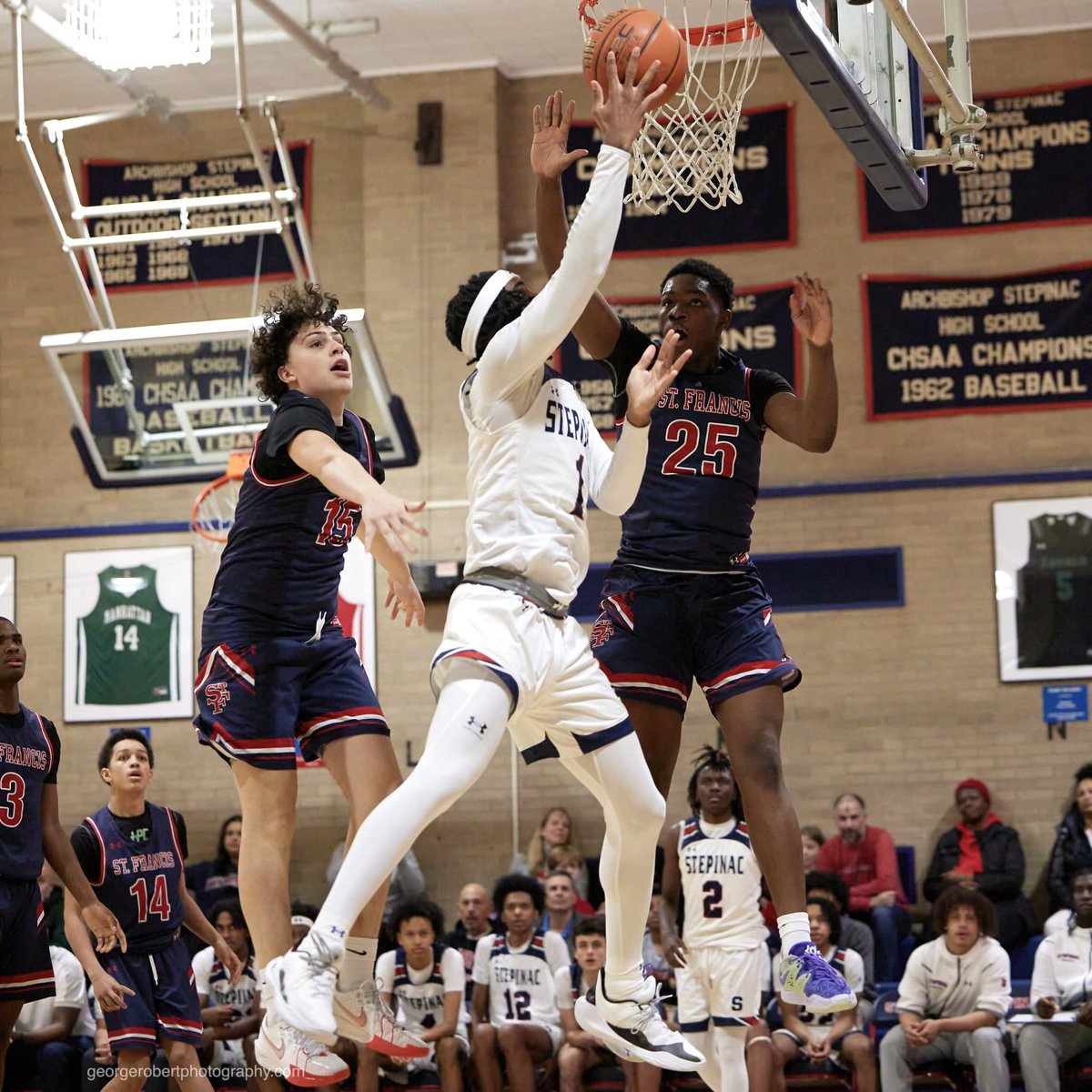 George_Robert_'s tweet photo. https://t.co/Pzs5zLcwUo

Boogie Fland #1 🏀 Stepinac 🆚 St Francis https://t.co/1WX9gdFpJK