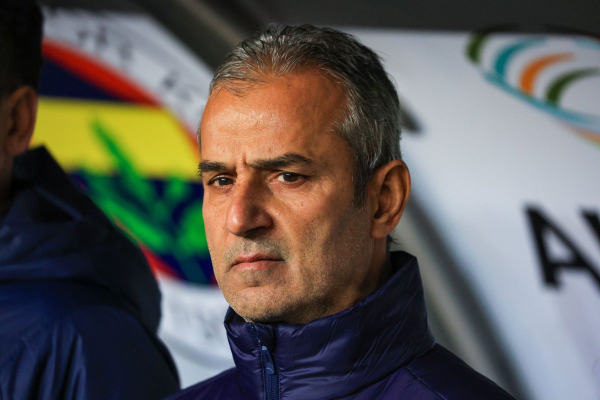 İçimizdeki hainlere, dışımızdaki düşmanlara rağmen güveniyoruz hocam. O kupa 29. kez müzeden içeri girecek!

#GoForVictory