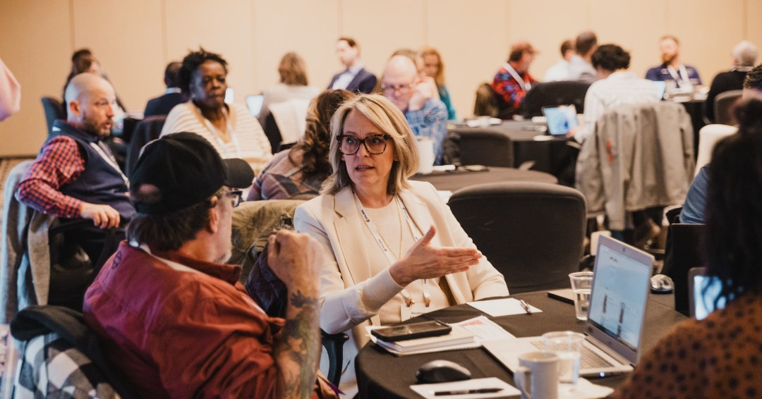 MinnesotaCities's tweet photo. Nearly 200 mayors and city council members gathered in Plymouth last week to sharpen their skills at the Elected Leaders Institute! See all the photos: https://t.co/MPijbPWFYb 

#MnCities https://t.co/4b7LFRk68J
