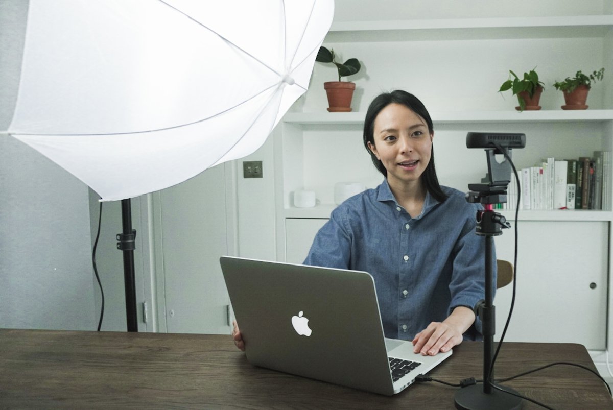 pukkapresenting's tweet photo. Last 2 places! Presenting to camera for vlog & Youtube starts Tues 20th Feb @citylit @DramaatCityLit "very knowledgeable and supportive, very helpful feedback and tips" https://t.co/2bkHG8punR book now for this vocational, online, practical short course
#presentertraining https://t.co/YwEYt7J6hj