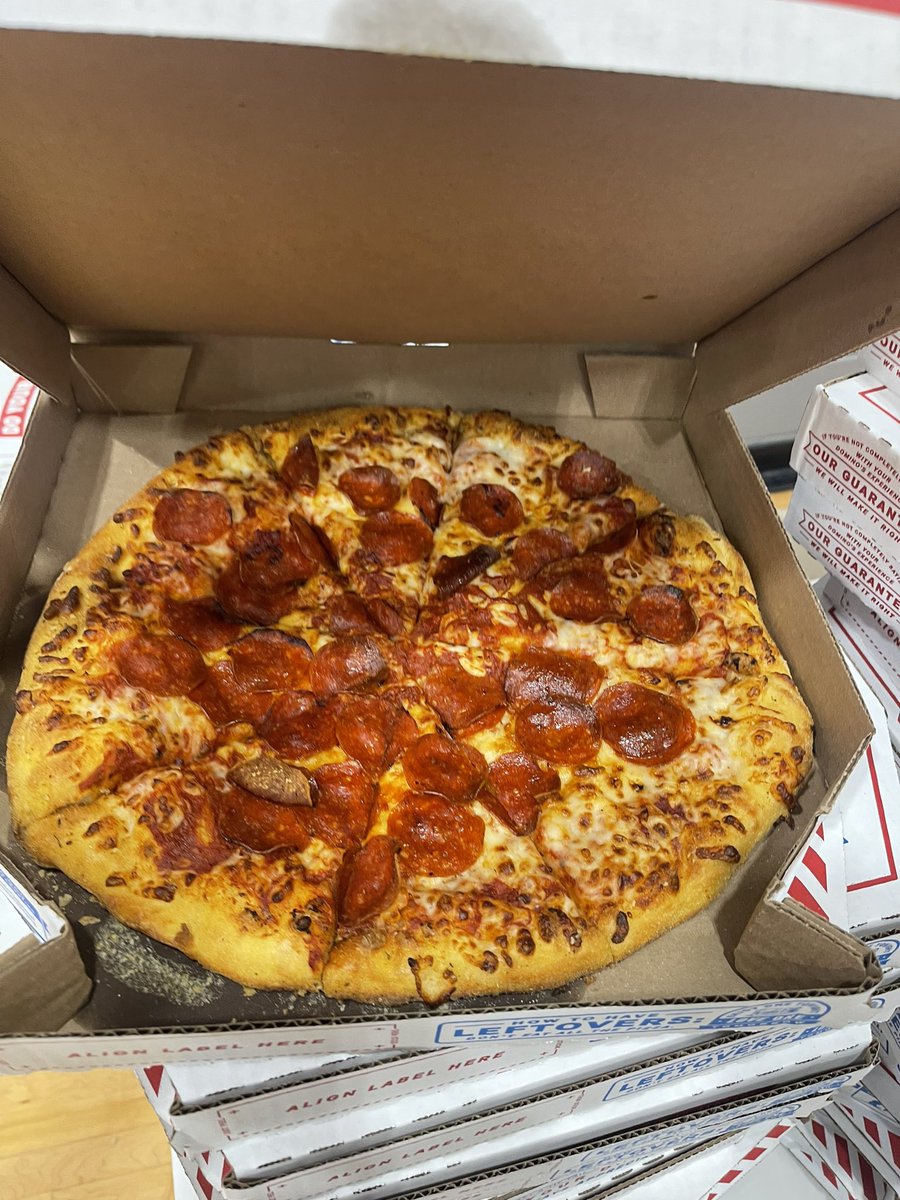 Timothy_L_Clark's tweet image. Thankyou @Permian_GoMOJO for letting @OdessaCollege join you for preview day and letting us take to future Wranglers! And shoutout @dominos  for the pizza!🍕.   #HigherEd #RightWhereINeedToBe