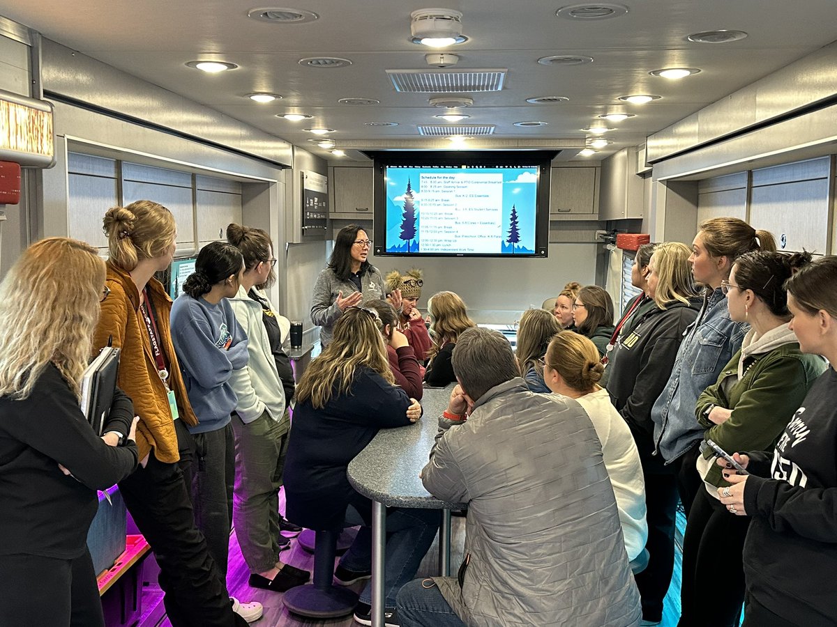 ST.VRAINNOVATION Mobile Education tweet media