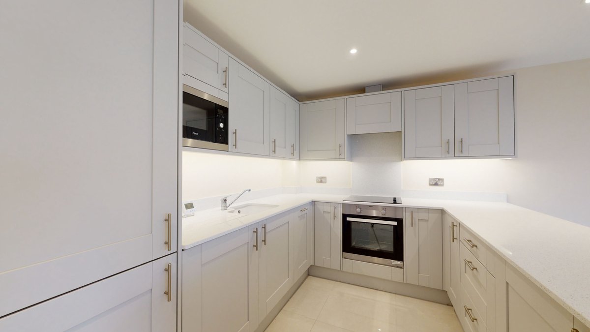 MilesandBarr's tweet photo. 🔥 Last chance! Only 1 Apartment left! 🔥

Don't miss out on your chance to live just steps away from the stunning blue flag beaches of Botany Bay and Kingsgate Bay! 🏖

Click the link to reserve today - https://t.co/LOEQBF8G7D

#seaside #luxuryliving #forsale https://t.co/9gmZk8u3Y1