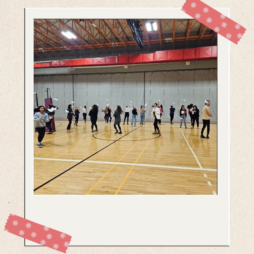 Our 2nd year cohort manifesting snow this week with the snowflake challenge❄️🌨️ 

👉Get yourself a tissue, throw it up in the air, and catch it. Now try that again but with style 😎 Add a spin, close your eyes, whatever feels fun!

This is a great way to get your body moving 💪