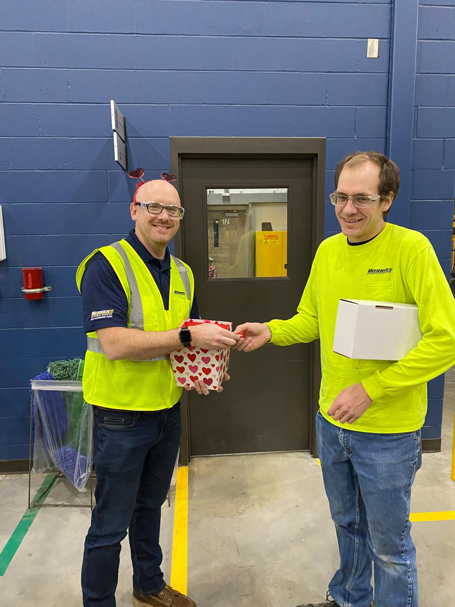 The RDC Morale Committee celebrated Valentine's Day by spreading love and positivity throughout the warehouse this week! #WernerWay #GreatPlaceToWork