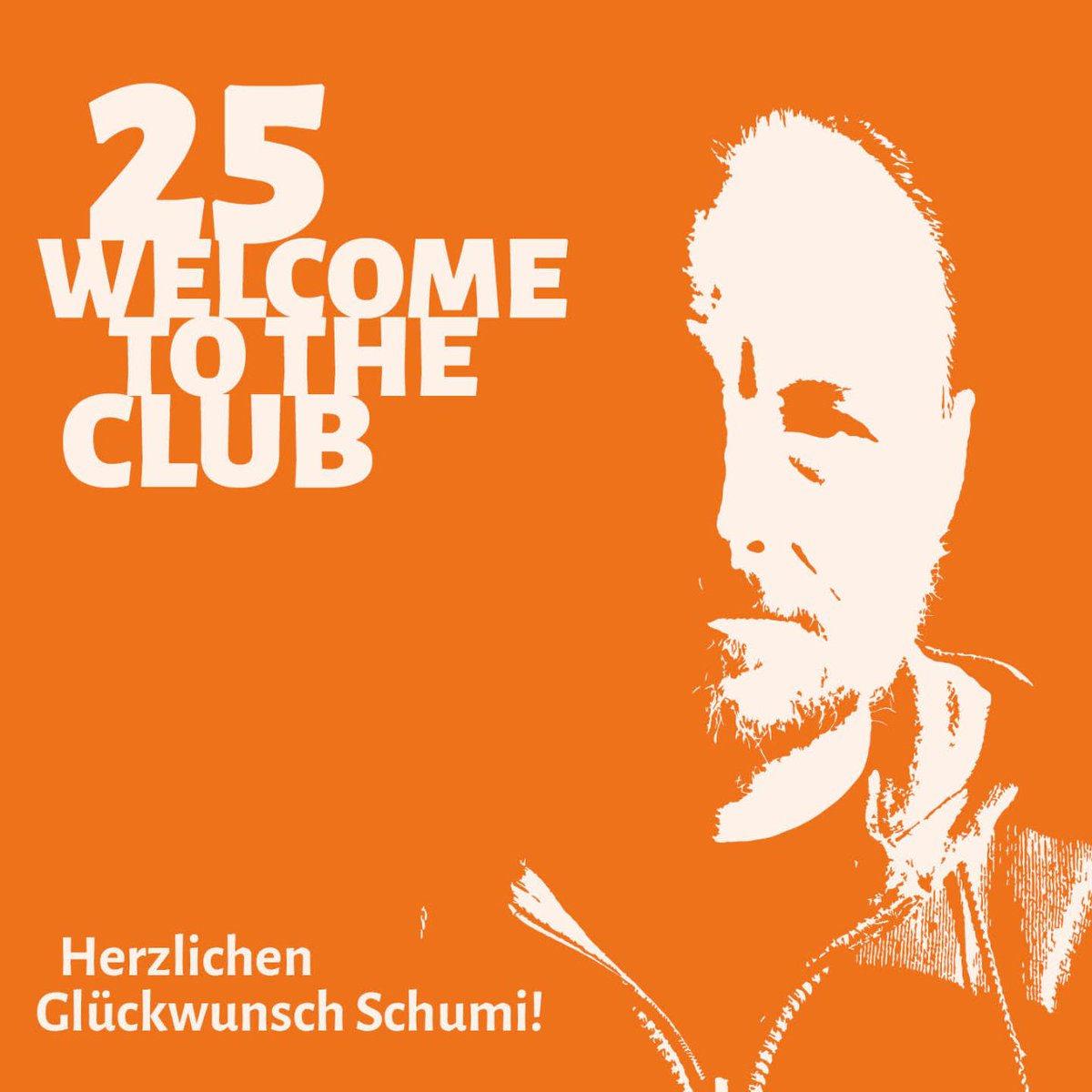 roots48gmbh's tweet photo. Herzlichen Glückwunsch Mr. 3D! 
Seit 25 Jahren fester Bestandteil bei uns im Team und Vorreiter in Sachen 3D! Danke, dass du seit einem Vierteljahrhundert deine Vision und dein Können in unsere Projekte einbringst. Auf die nächsten Jahre voller Kreativität und Erfolg bei ROOTS48! https://t.co/mMNhM3WcPd