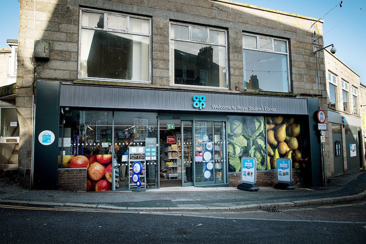 New-look St Ives @Coopuk store launches today...
#StIves #RoyalSquare #Cornwall
You can read more here: co-operative.coop/media/news-rel…