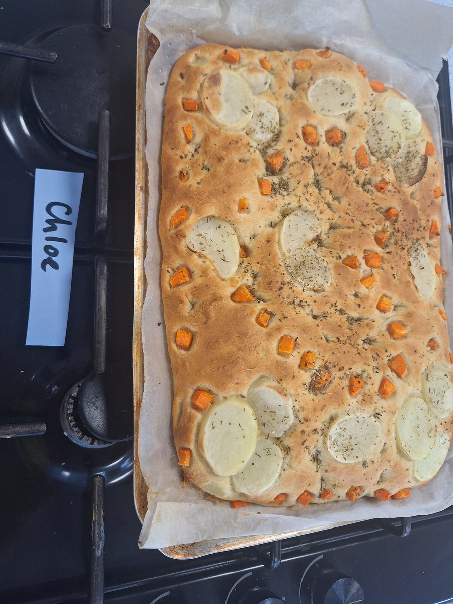 SandhighFood's tweet photo. Amazing focaccia bread made today by Y10 H and C students post 2 @SandbachHigh
@SandhighDT 
#bread #bake https://t.co/9IzAR1OZnq