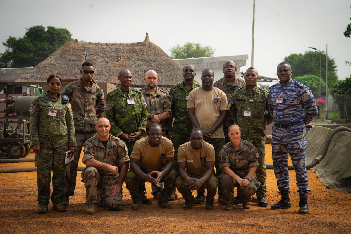 DLIAI_Officiel's tweet image. ⛽️ @energie_ops #EFCI a organisé une semaine d’instruction commune à laquelle  a participé le service des essences #FACI  🇨🇮 dans le cadre du partenariat entre nos armées. Ces échanges #LogOps renforcent notre capacité à opérer ensemble dans le domaine du soutien énergétique🤝