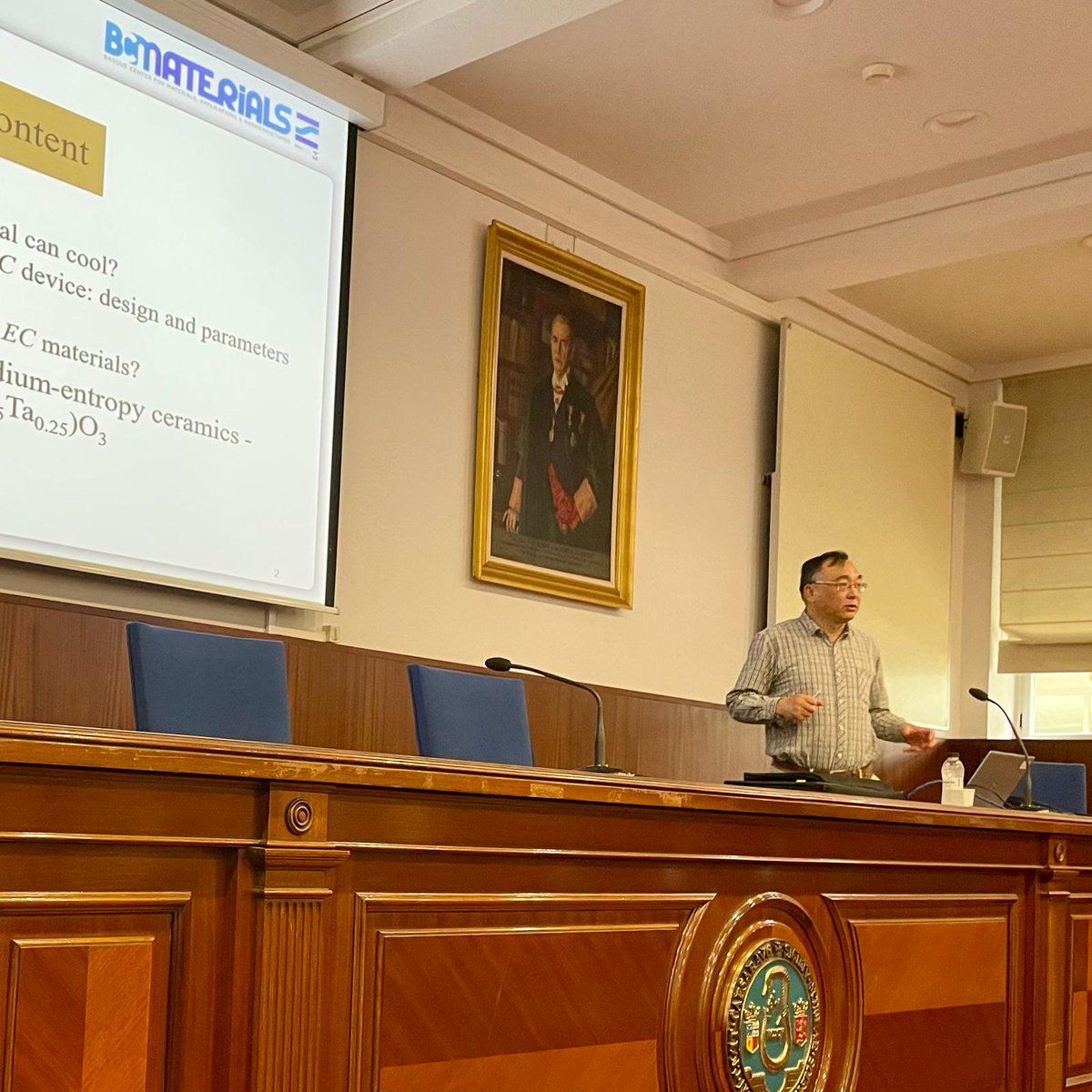 EagerMSCA's tweet photo. Today we had the pleasure of hosting Prof. Qi Zhang from @BCMaterials in the seminar series of the Condensed Matter Physics Department, who gave an exciting lecture on new high-entropy-like #electrocaloric ceramics @Ciencias_Unizar @INMAdivulga https://t.co/pwMik3oUqn