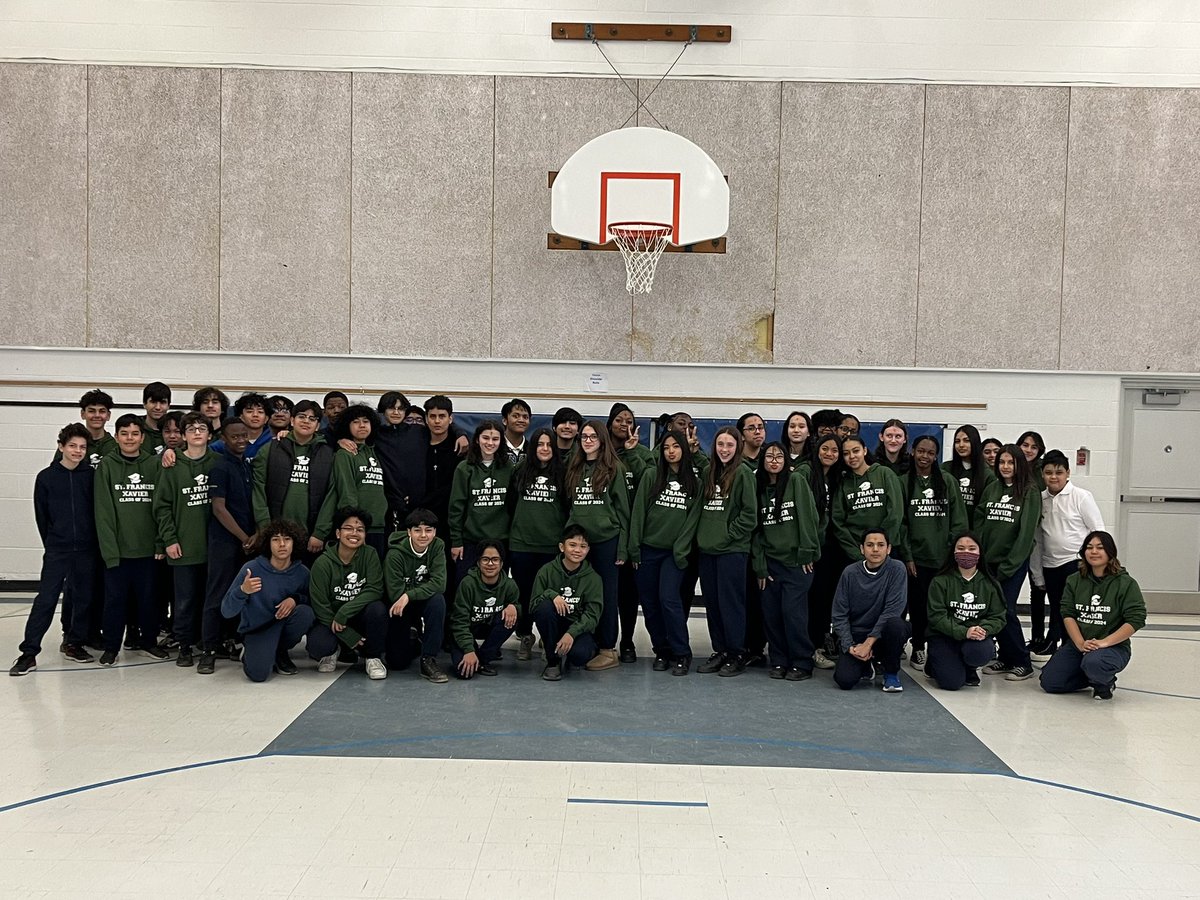 rendaj6's tweet photo. Grad Hoodies have arrived and look fantastic. Class of 2024 🎓 @SFX_TCDSB https://t.co/2sXowStp0D