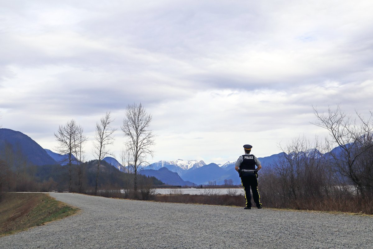 Can't beat these early morning views! 🏔️ We are lucky to work in such a beautiful community.

#RCMPCareers #LoveWhereYouWork #BeautifulBC