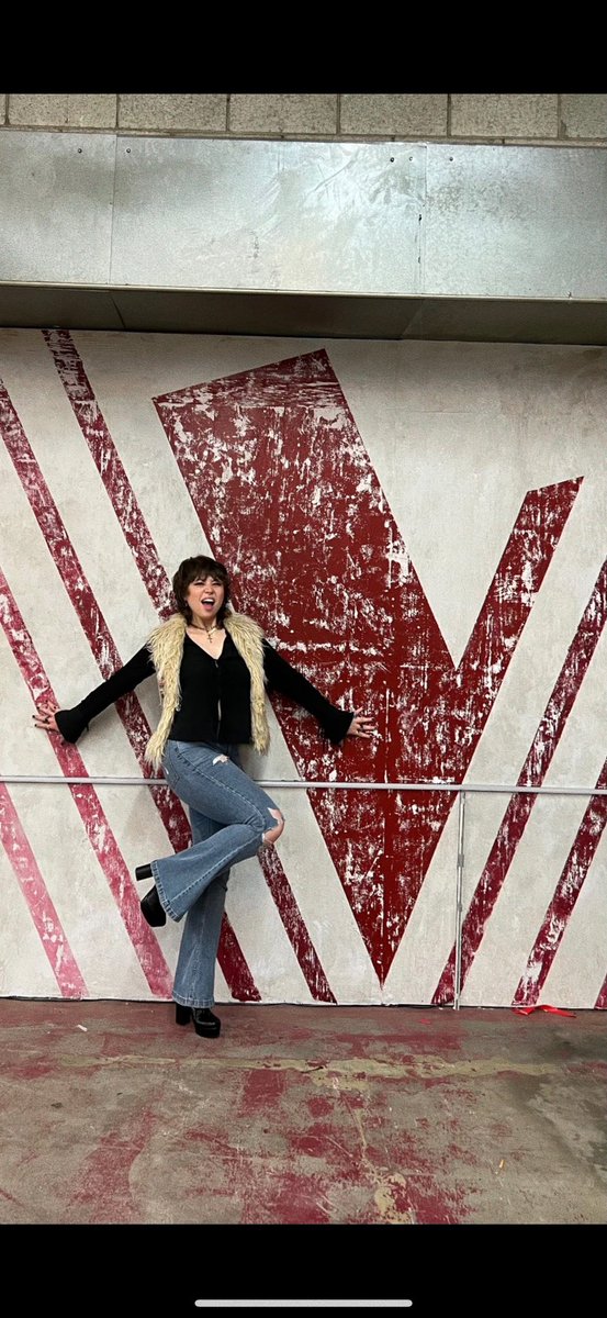 oliviarubini's tweet photo. the secret’s out baby!!! tune in on monday, february 26th at 8/7c on @nbc to see how i did😩🌟💫🌙🌞🧚🏼💋🪩 see you at the blinds!! @NBCTheVoice @peacock https://t.co/uwcFynXVbZ