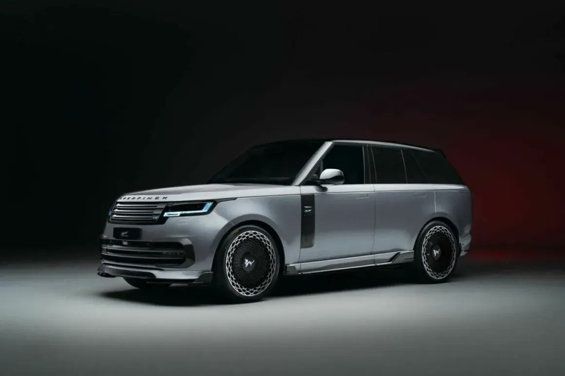 LandRoverFanClb's tweet photo. Range Rover The Dragon Edition: nuova versione speciale in soli otto esemplari realizzata da Overfinch
#RangeRover #Overfinch https://t.co/rMiTbl6HS7