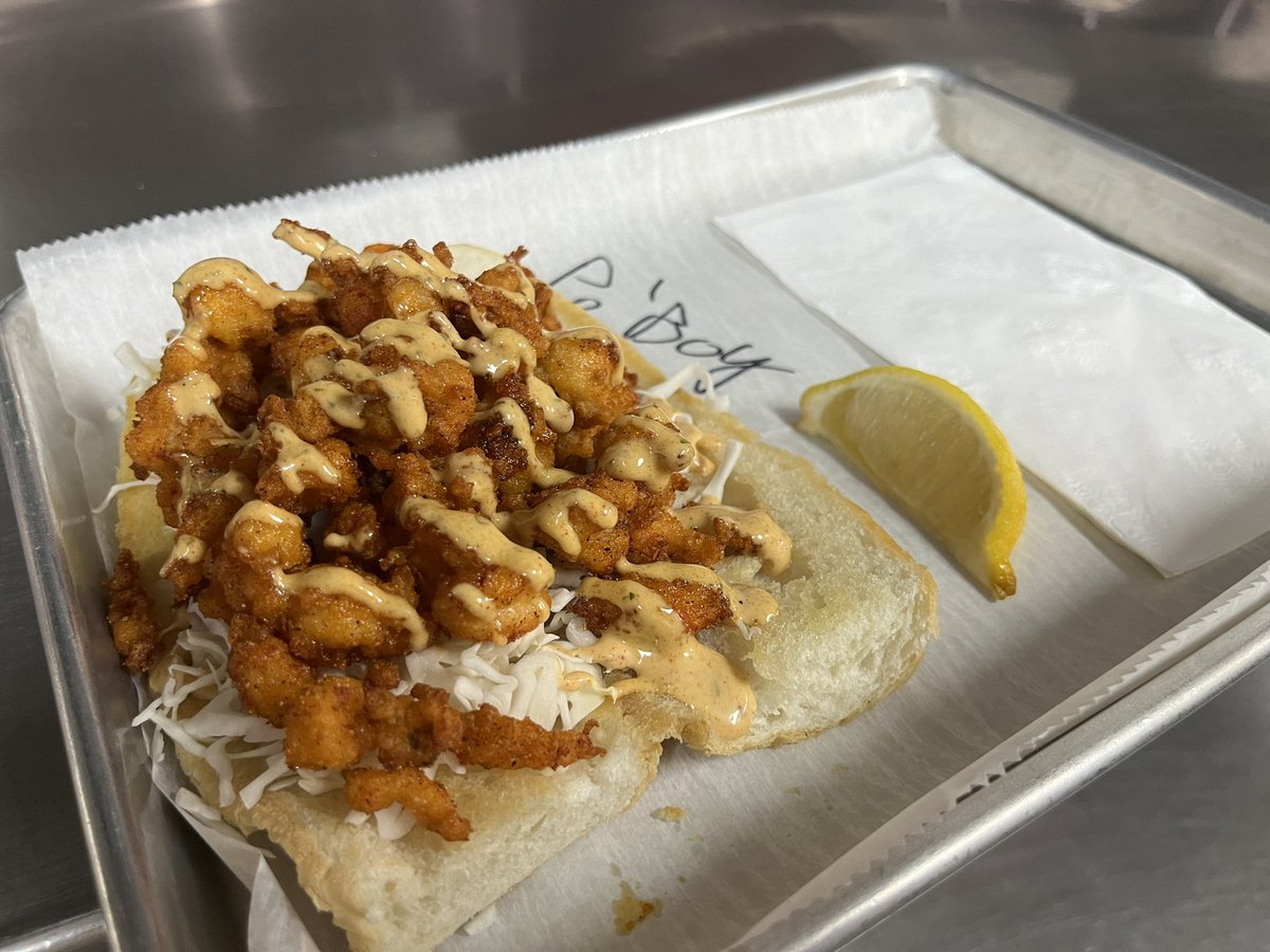 The Crayfish Po Boy- Tempura battered & #ripped w @OldViennaLLC Red Hot Riplet Seasoning, served on a toasted Hoagie w a bed of shredded cabbage, house Remo sauce & lemon wedge. #lentenspecial