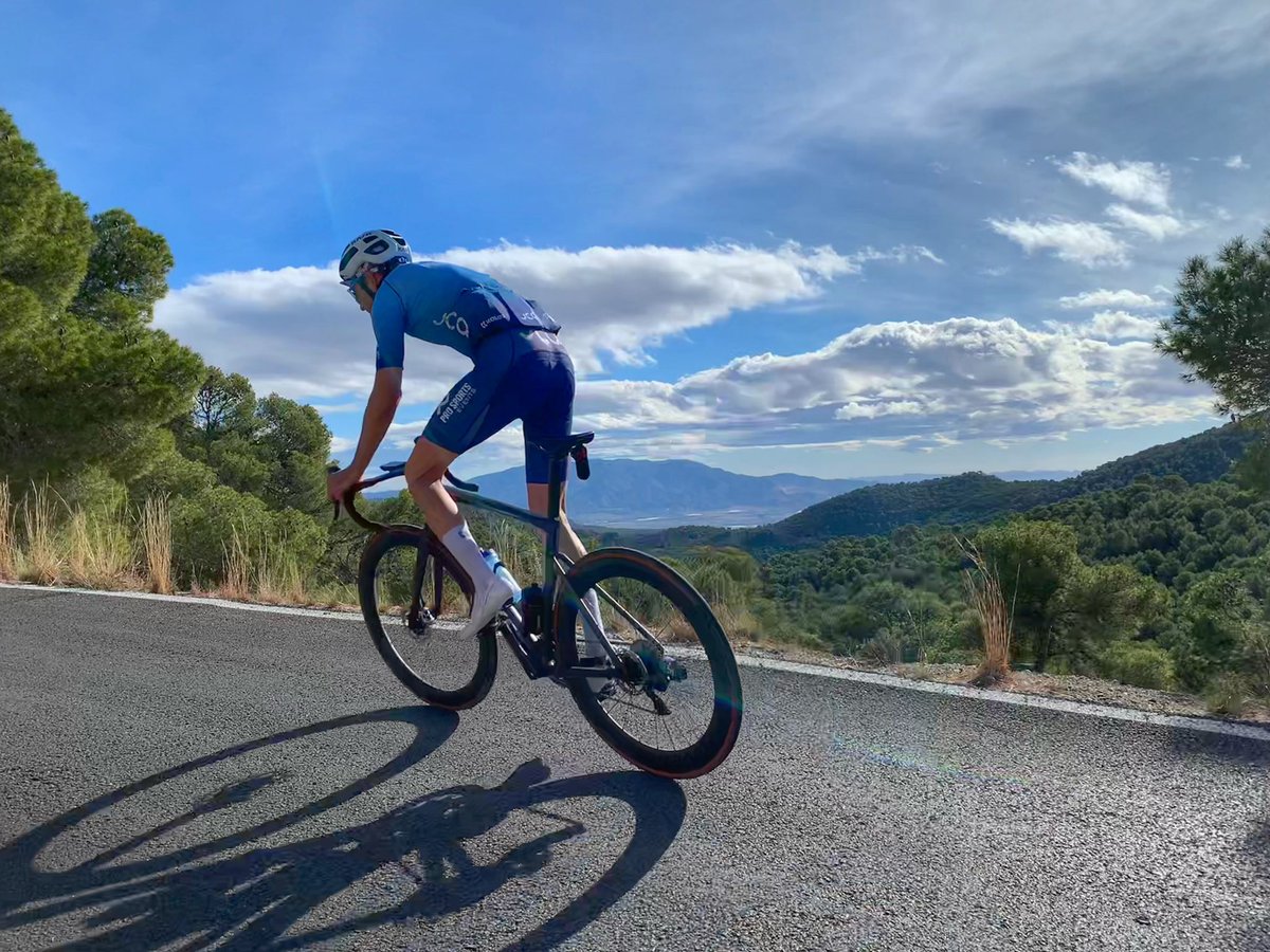 Ian Holmes tweet media