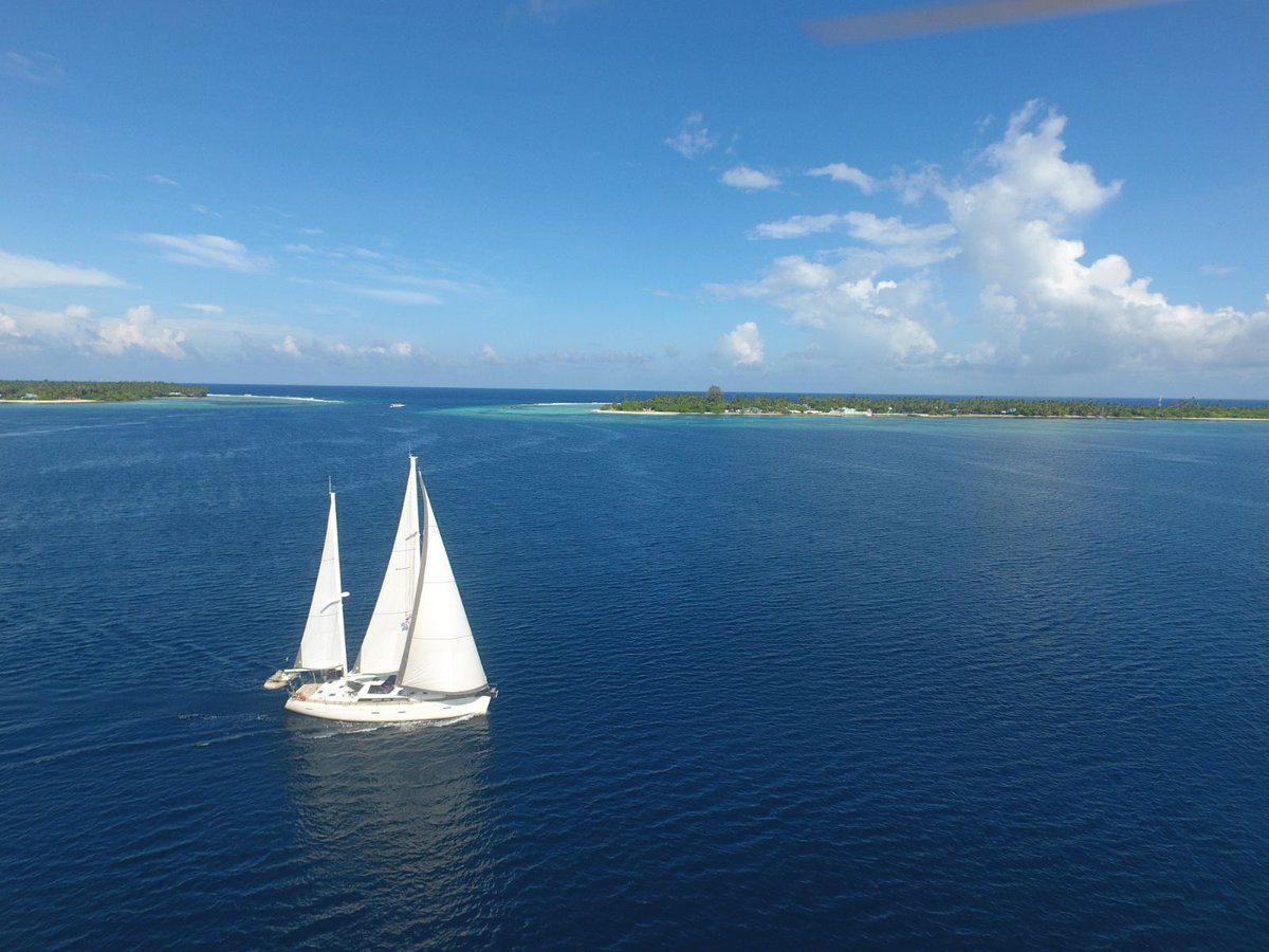 ⛵ 
Dive into the magic of the Maldives – a sailor’s paradise awaits!
📍Mundoo channel 
<a href="/tourism/">tourism</a>.mv @lgamaldives <a href="/visitmaldives/">Visit Maldives</a> <a href="/matimaldivesmv/">Maldives Association of Tourism Industry</a> @mvmatat @mmprc.corporate <a href="/visitmaldives/">Visit Maldives</a> 
 #maldivesyachtrally2024 #savaadheethadhathuru   #maldives