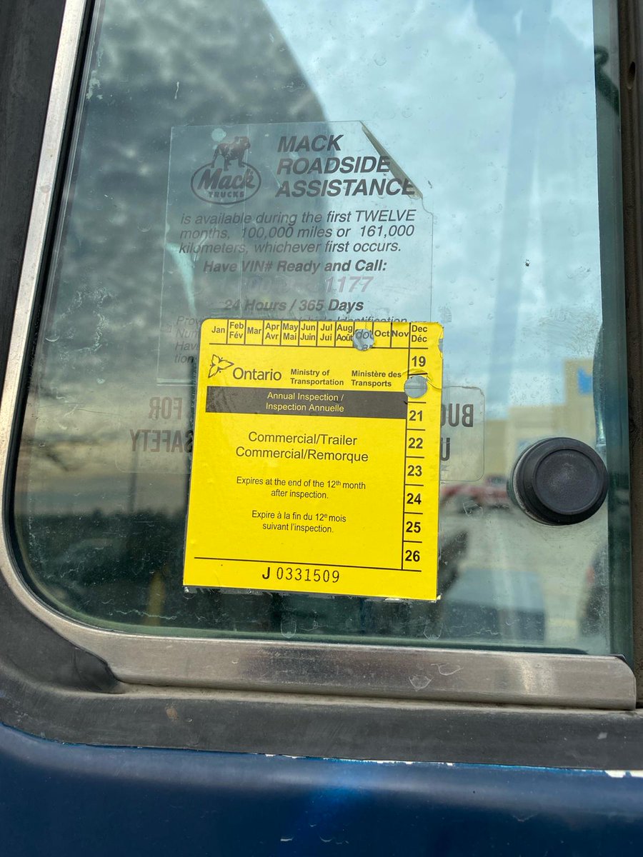 HRPSCMV's tweet photo. Here is an example of why you are required to have your CMV inspected annually. This 4 axle bin truck had not seen a mechanic since Sept 2020. It had numerous brake defects inc cracked pads, an inoperative brake, rusted chamber, and more. OOS #keepemployeessafe @HaltonPolice ^MD https://t.co/2vN9d1oxBt
