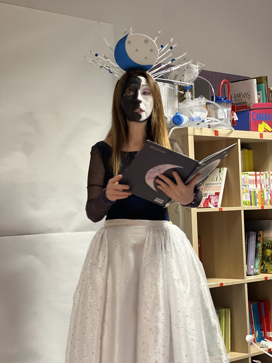 #Carnaval en las aulas infantiles del <a href="/AreaUnoArrixaca/">Área 1 Arrixaca</a>  gracias por el empeño e ilusión que le poneis <a href="/EAEHD_RM/">EAEHD REGIÓN MURCIA</a> 💙🤍💙