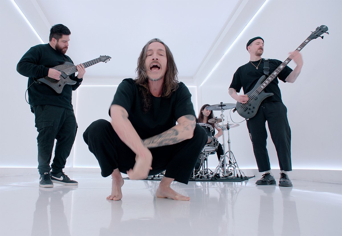 Night Verses tweet media