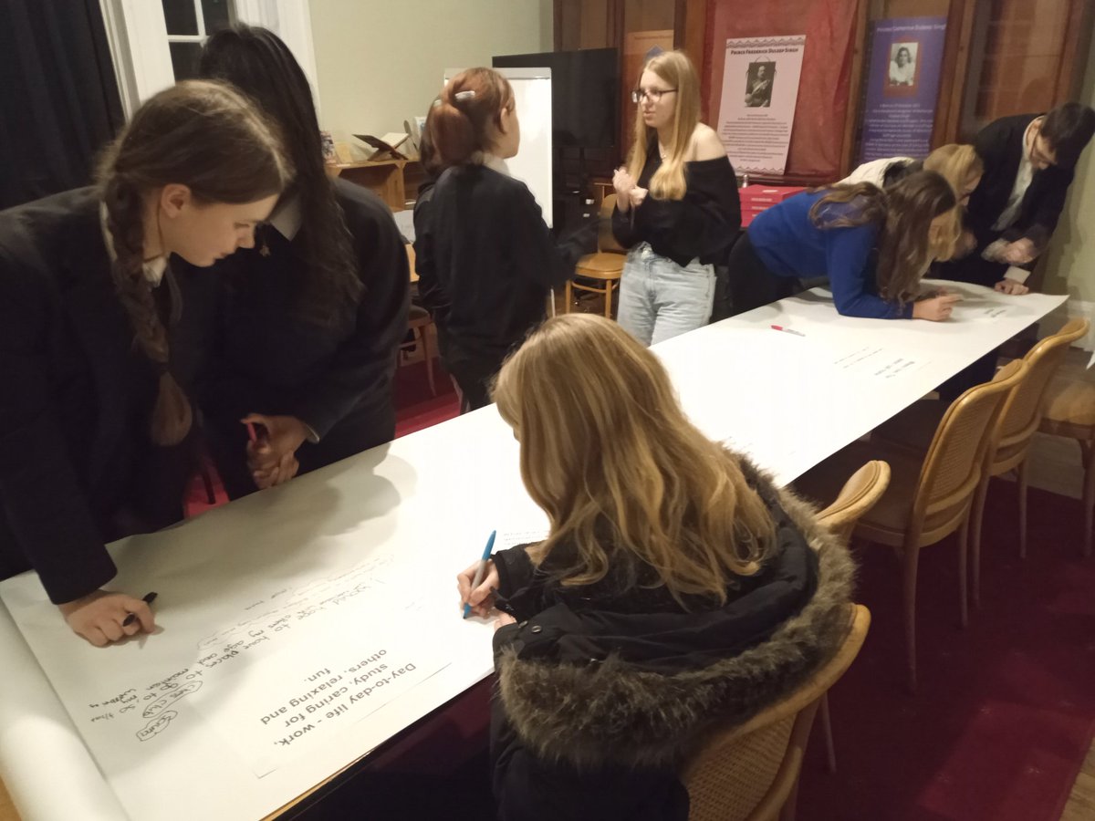 Breckland Youth Advisory Board (@yabbreckland) on Twitter photo This week we got to share the views of young people from Thetford on <a href="/breckcouncil/">Breckland Council</a> local plan. They discussed how they'd like to see the area develop and made some useful suggestions on topics that are really important to them. This week we got to share the views of young people from Thetford on <a href="/breckcouncil/">Breckland Council</a> local plan. They discussed how they'd like to see the area develop and made some useful suggestions on topics that are really important to them.