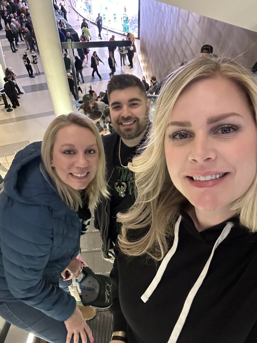 Kelly Ruck tweet media