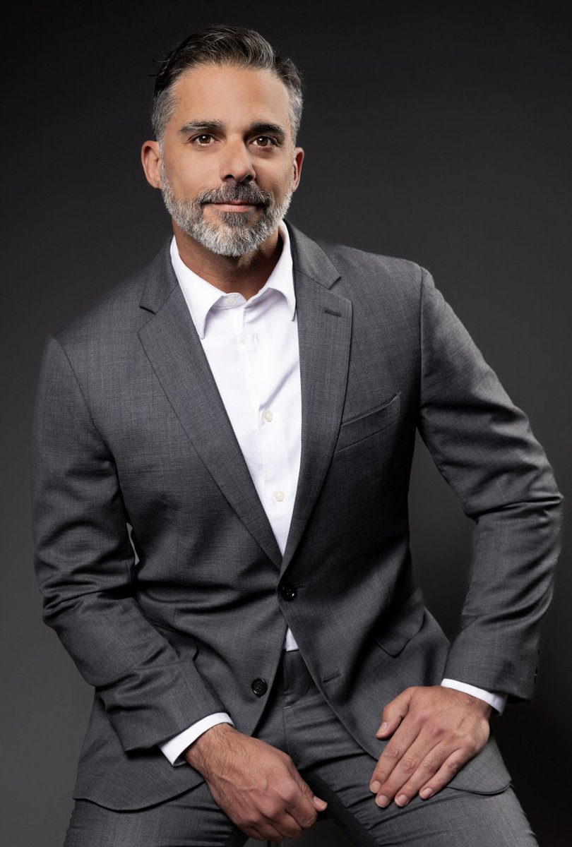 luisogonzalez's tweet photo. I’m thrilled to announce I have embarked on a new and exciting career in Real Estate at Sotheby’s International Realty.
.
.
.
.
#realestate #luxuryrealestate #luxuryrealestatepuertorico #puertoricosir #sothebysrealtypuertorico #sothebysrealty https://t.co/QUohOoWguo
