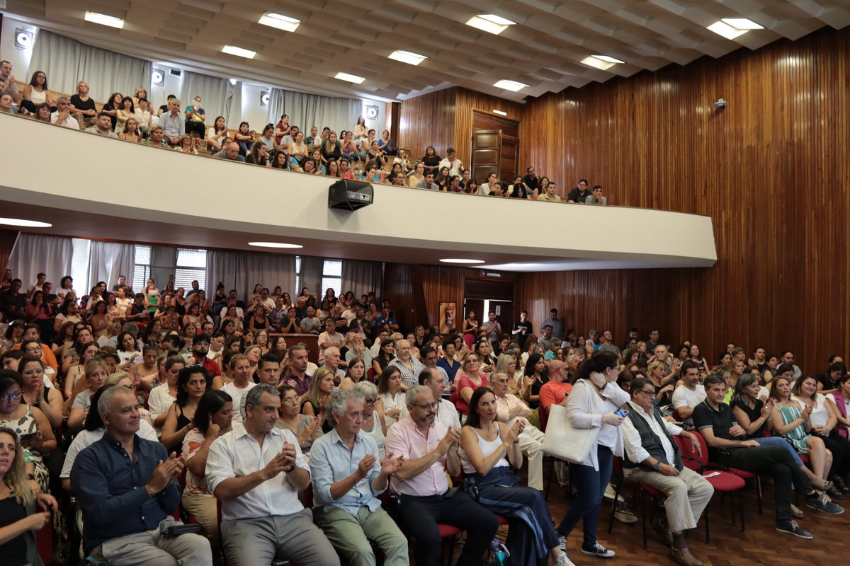 ¡Calentando motores para el <a href="/_COSAPRO/">Consejo de Salud de la Provincia de Buenos Aires</a> 2024! 🙌🏻

Ya se realizó el primer Pre-Congreso de Salud de la <a href="/regsanuno/">Región Sanitaria 1° - SaludBA</a> en #BahíaBlanca. Entre todos y todas empezamos a pensar y delinear los ejes de discusión para el próximo 2, 3 y 4 de mayo en Mar del Plata.